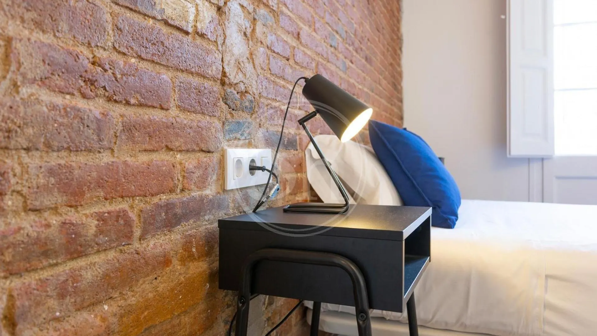 Hermoso Apartamento Cerca De Plaza Universitat Barcellona Appartamento
