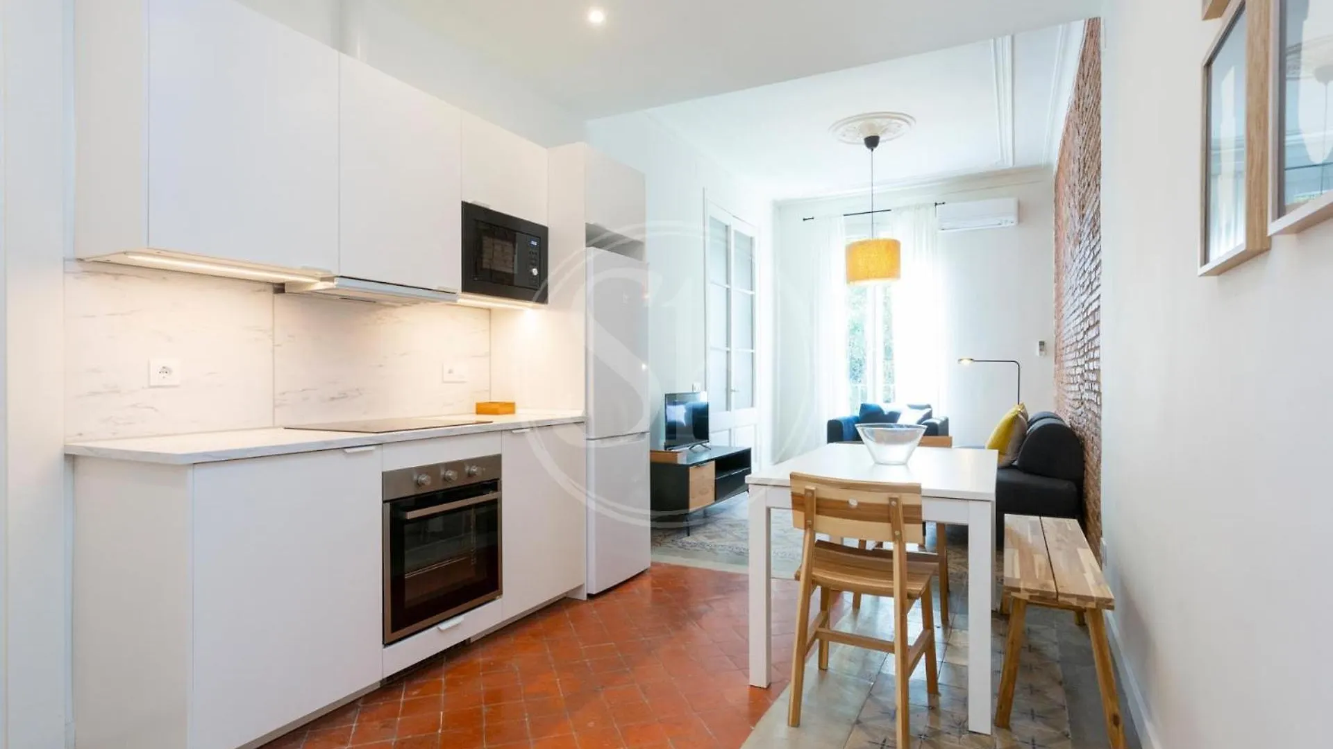 Hermoso Apartamento Cerca De Plaza Universitat Barcelona